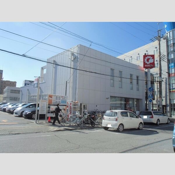 ラ・ヴィーユ 千葉銀行都賀支店(526m)