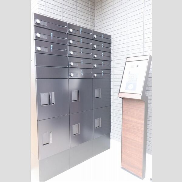 D-Style境201号室 宅配ボックス、オートロック