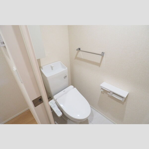 D-room港北203号室 温水洗浄暖房便座