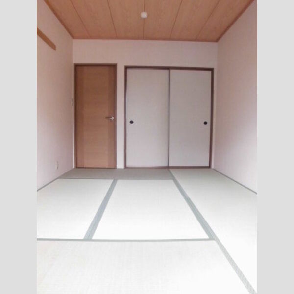 パークサイドM&T203号室 和室6帖