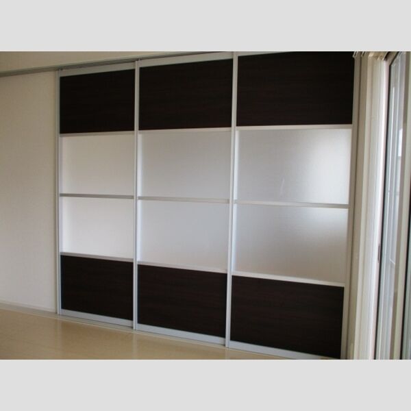 プレミール　A201号室 間仕切り　ライトスルースクリーン