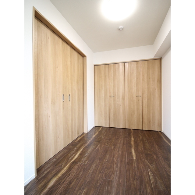 プレール・ドゥーク浅草Ⅳ 洋室約4.4帖