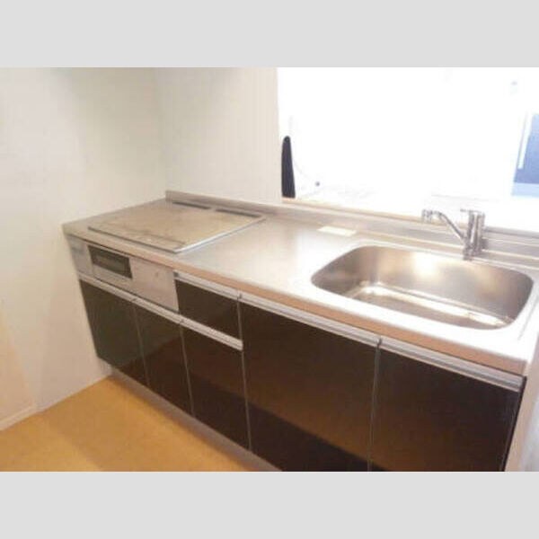 サングリア103号室 システムキッチン(IHクッキングヒーター)