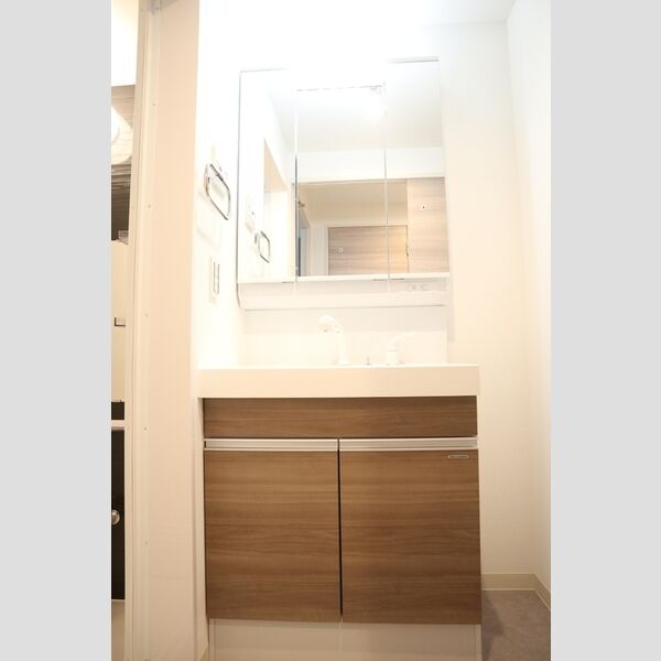 エスポア戸田公園 洗髪洗面化粧台