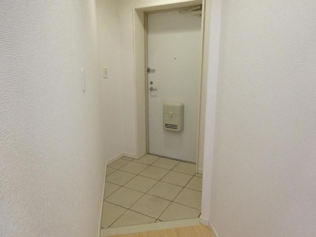 トリニティ　アコード 玄関