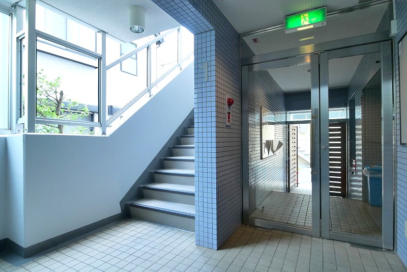 萬ビル5階 外観