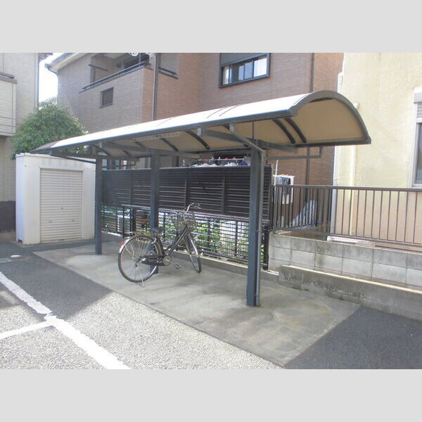 エクシーレ 駐輪場