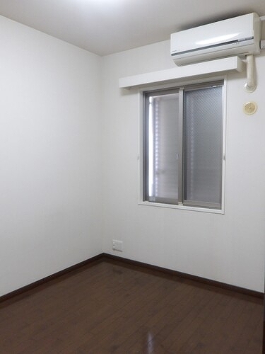 パークスカイタワー松戸22階 洋室（約5.0畳）※2025年7月撮影