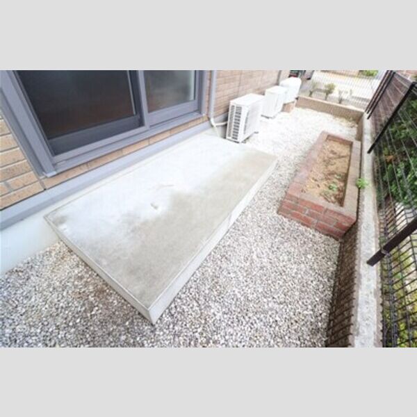 グリーンヴィラ カラビナ　NN101号室 専用庭