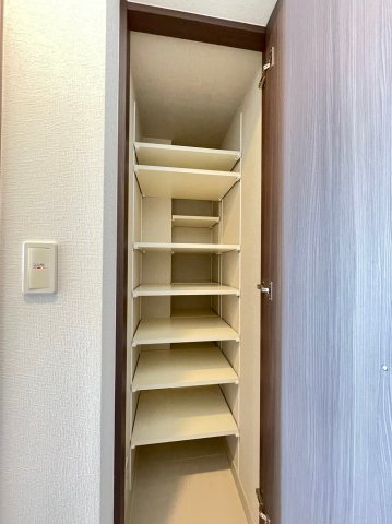 グラントゥルース巣鴨 収納