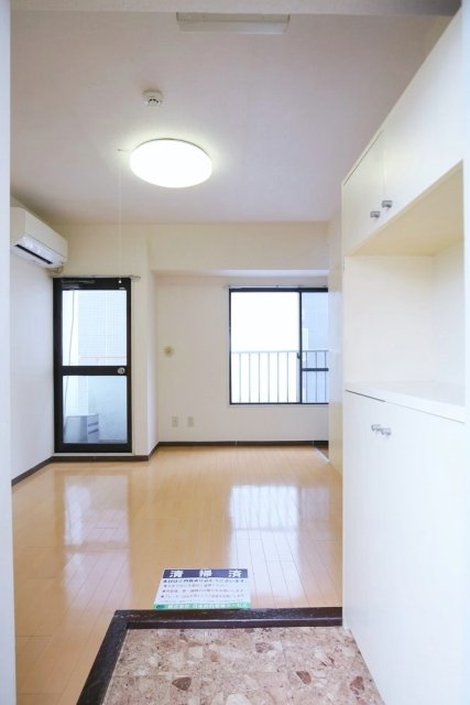 スカイコート後楽園Ⅱ 玄関