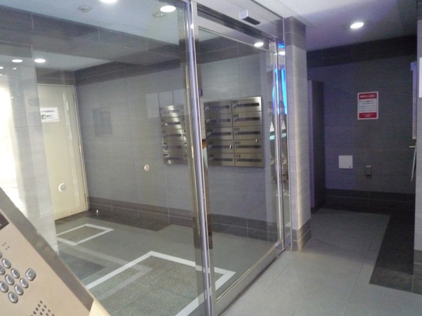 Ｖｅｒｏｎａ　大森　Ｌｕｓｓｏ エントランス