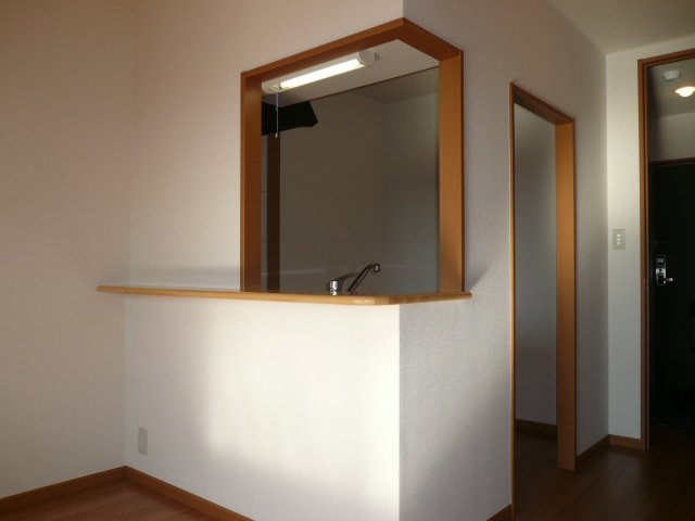 ヴィアーレ・ガーナ403号室 キッチン