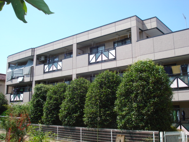 カーサ仙川 外観写真（昼）