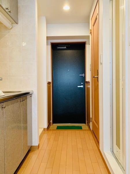 ポプラハウス3階 玄関