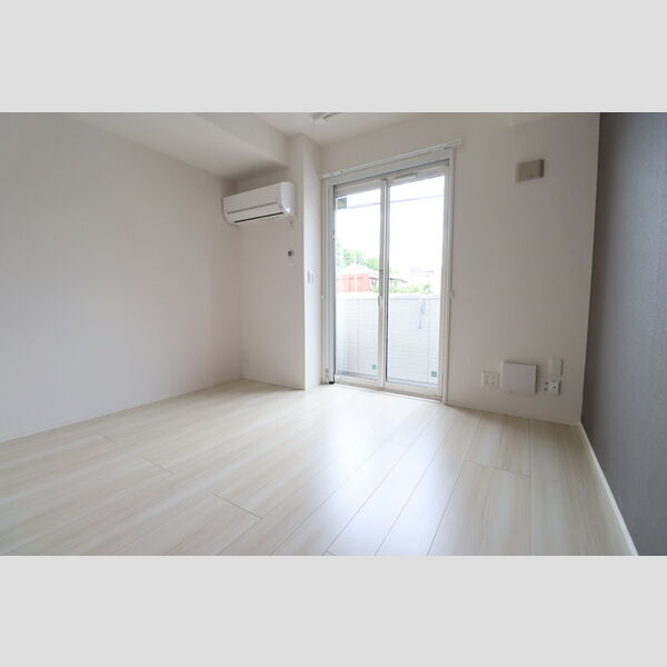 ラリュール上板橋102号室 洋室