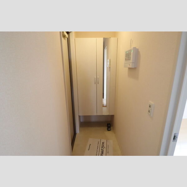 プリモフィオーレ 玄関