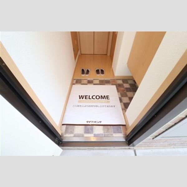 マミーパレス 玄関