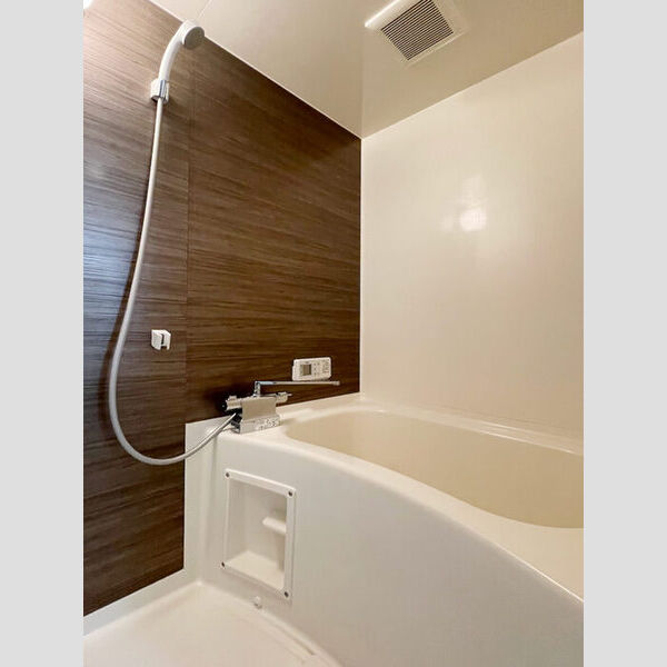 クリスタルパレス203号室 浴室