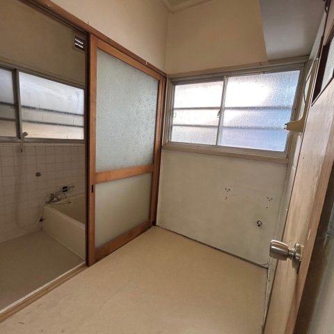 仁戸名町 戸建 脱衣所、洗濯機置き場