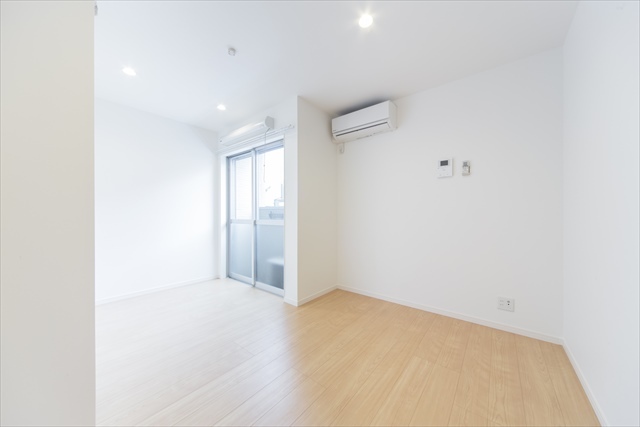 フレジェ1階 エアコン　デザイナーズ