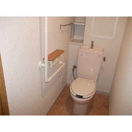 シャンテメゾン田仲0802号室 内観