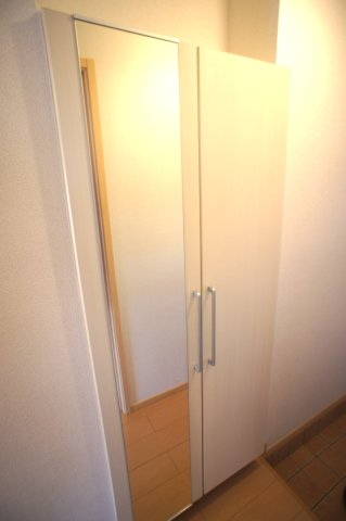 スプリングコート0101号室 その他