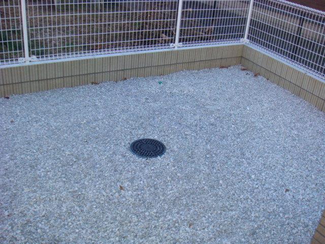 グレーシア101号室 専用庭