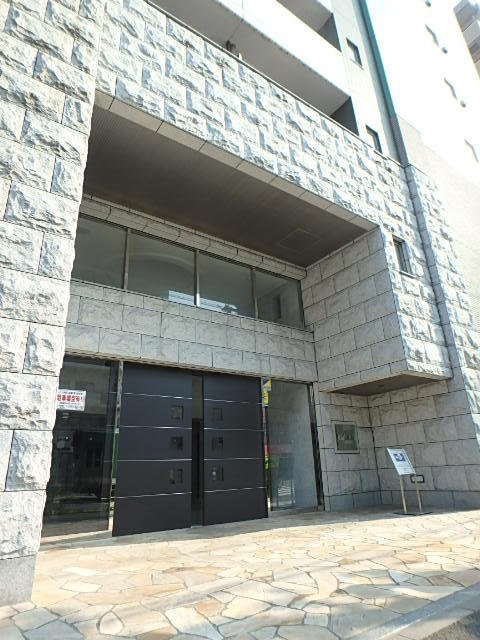 グランド・ガーラ横濱万世町6階 高級感あふれるエントランス