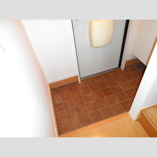 フォンドール　Ⅰ102号室 玄関