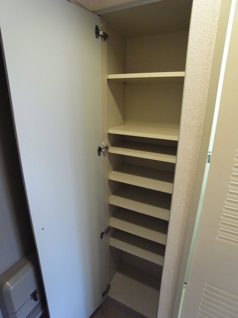 菱和パレス大森西 靴入