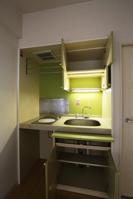 横浜平沼ダイカンプラザ三号館9階 キッチン