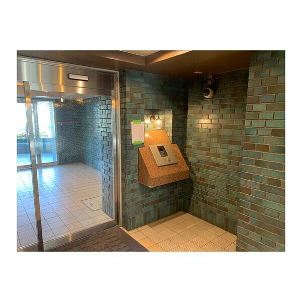 ビラ園生 エントランス