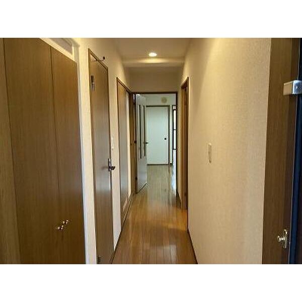 マーブル小手指 玄関