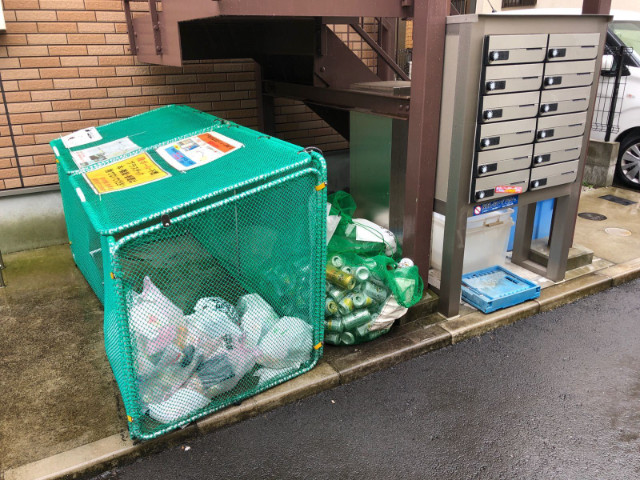 ベイルーム長後2階 敷地内ゴミ置き場