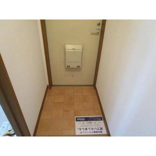 コーポ絆0103号室 玄関