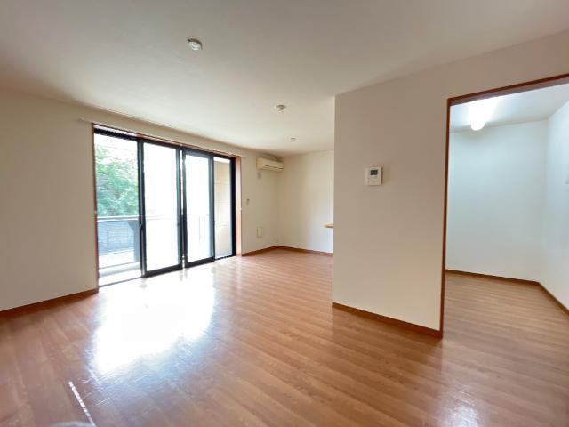 ジラフ２０１０ リビング