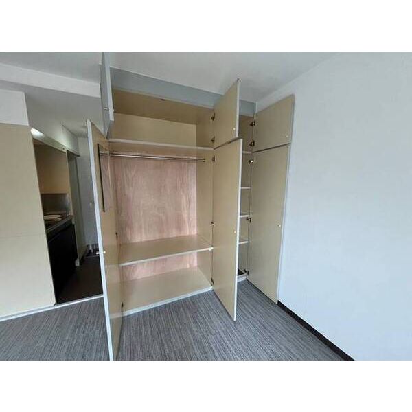 メゾン・ド・ポエート 収納