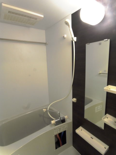 リブリ・Calm鵜の木2階 お風呂