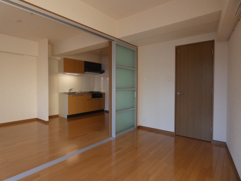 IL MEZZO DI TOKYO，DUE リビング