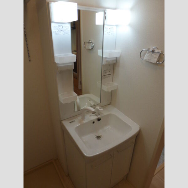 ロータス草加　Ⅱ107号室 洗髪洗面化粧台