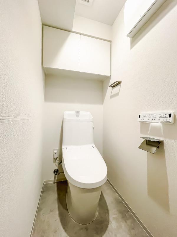 ドゥーエ王子神谷10階 トイレ