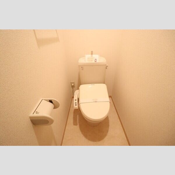 リュミエール105号室 温水洗浄暖房便座