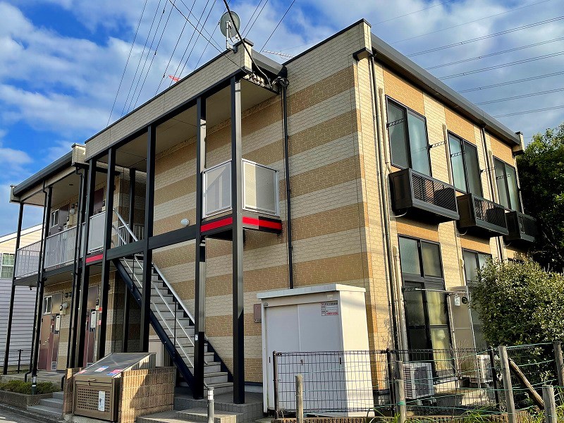 レオパレスグランドゥール蘇我の外観画像