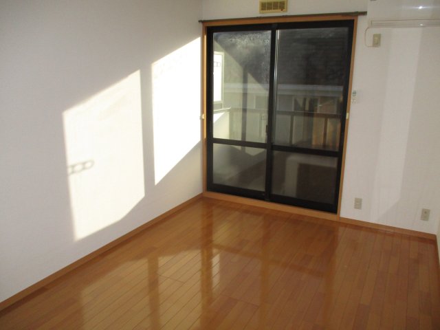 おりーぶ妙蓮寺Ａ棟0202号室 寝室