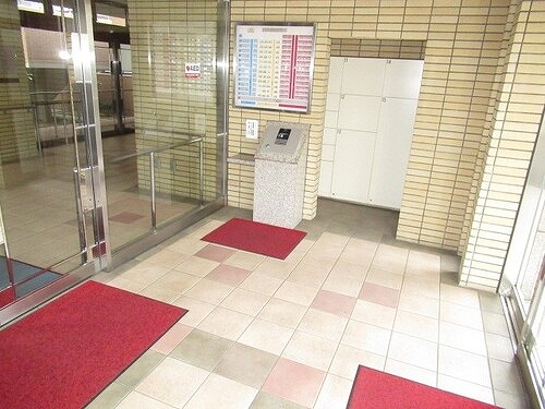 ライオンズマンション西橋本 エントランス　※2021年01月撮影