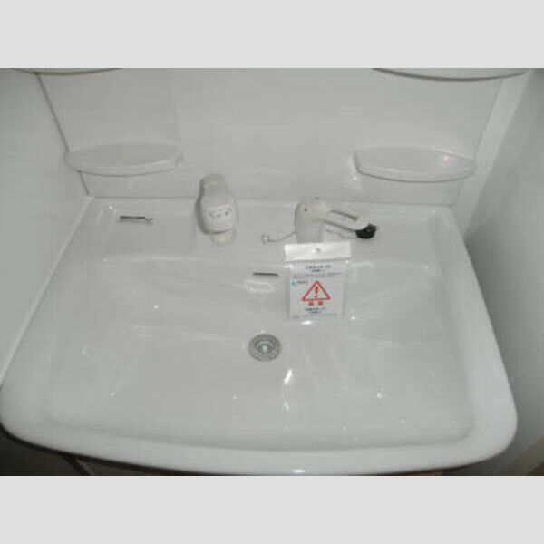 クオリタ・リリ303号室 洗髪洗面化粧台