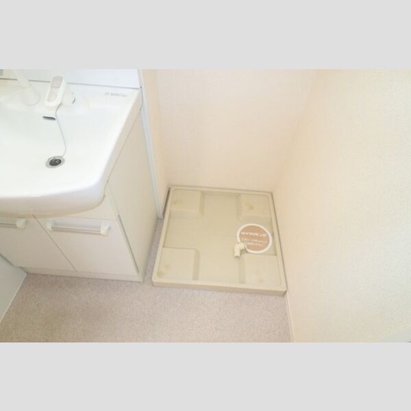ヴァン・クレール202号室 室内洗濯機置き場