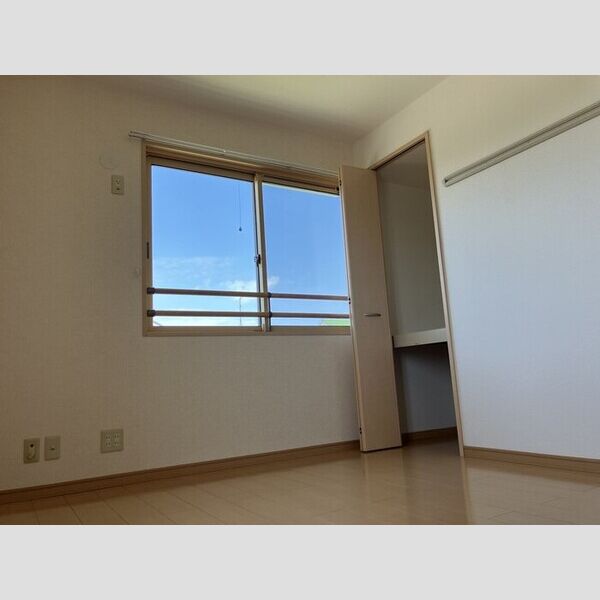 フレスカ202号室 洋室②