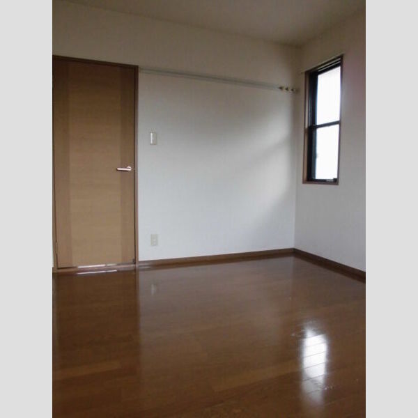 パークサイドM&T203号室 北側洋室6帖